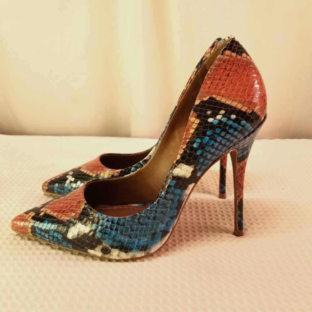 L'INTERVALLE: High Heel Pumps Pink & Aqua Python - Picture 5 of 10